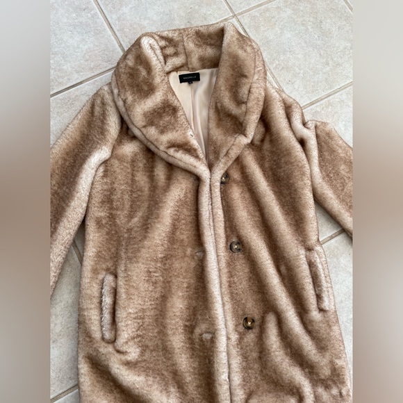 Majorelle Brinley faux fur coat - Picture 4 of 8